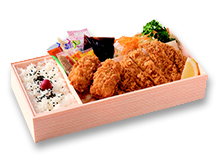 カキ・ロースかつ弁当 1,780円 (税込1,922円)