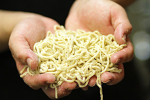 三峰オリジナル麺