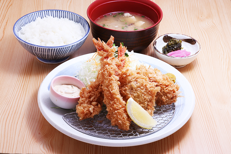 海老とカキフライ定食