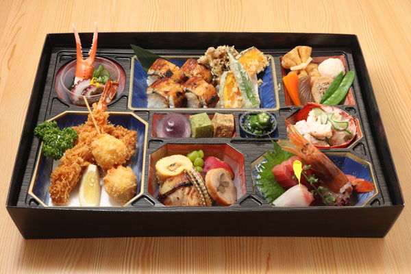 御法事弁当：5,000円