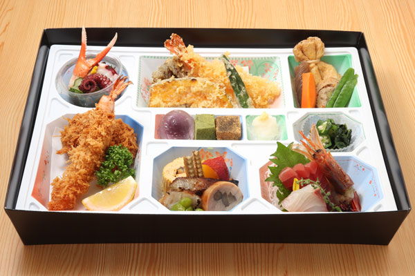御法事弁当：4,000円