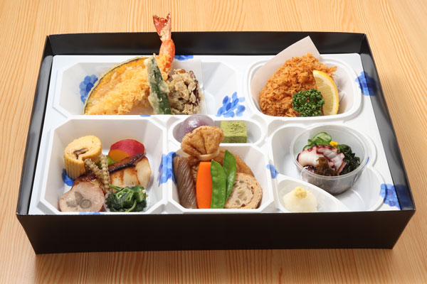 御法事弁当：3,000円
